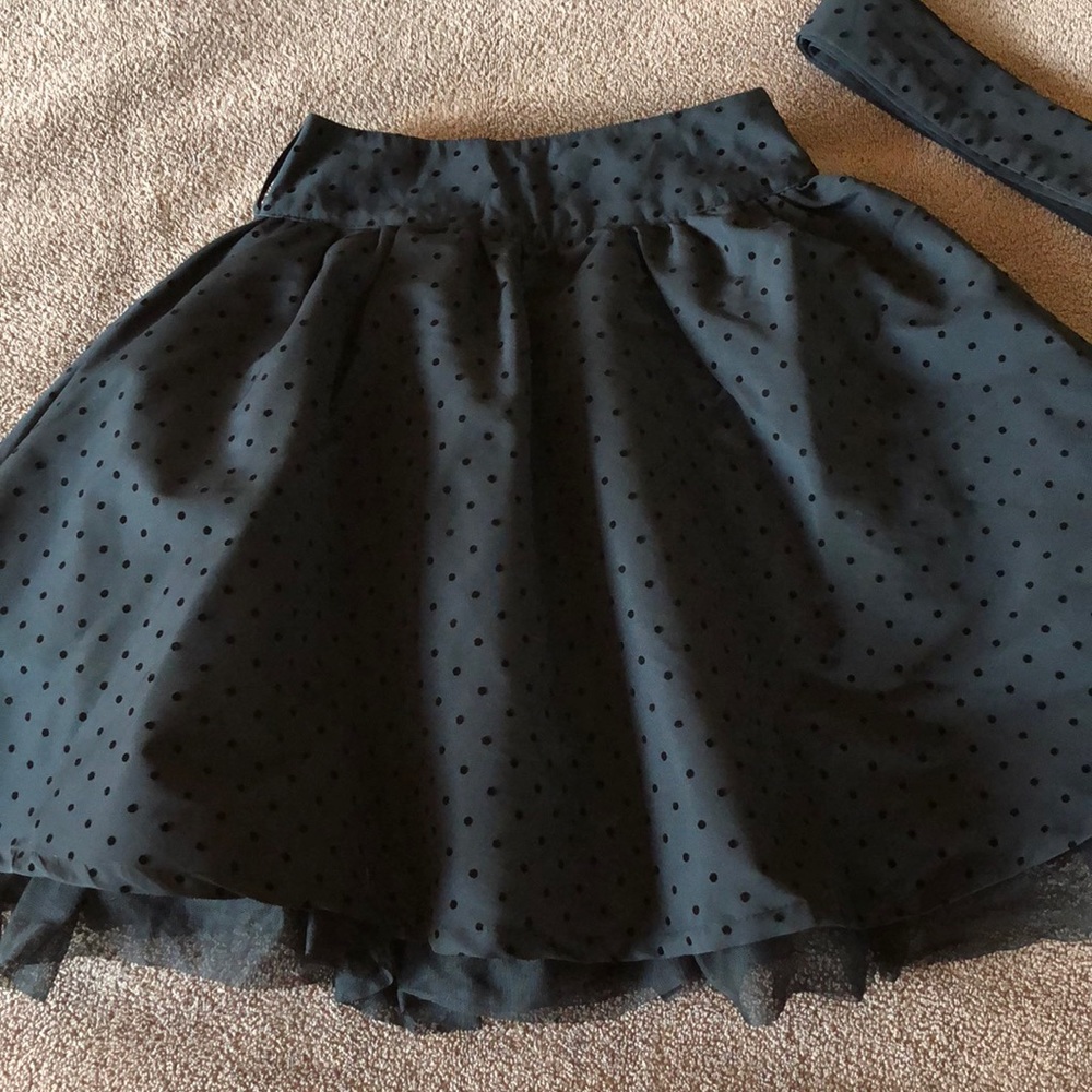 Children’s Place dressy full skirt size 8